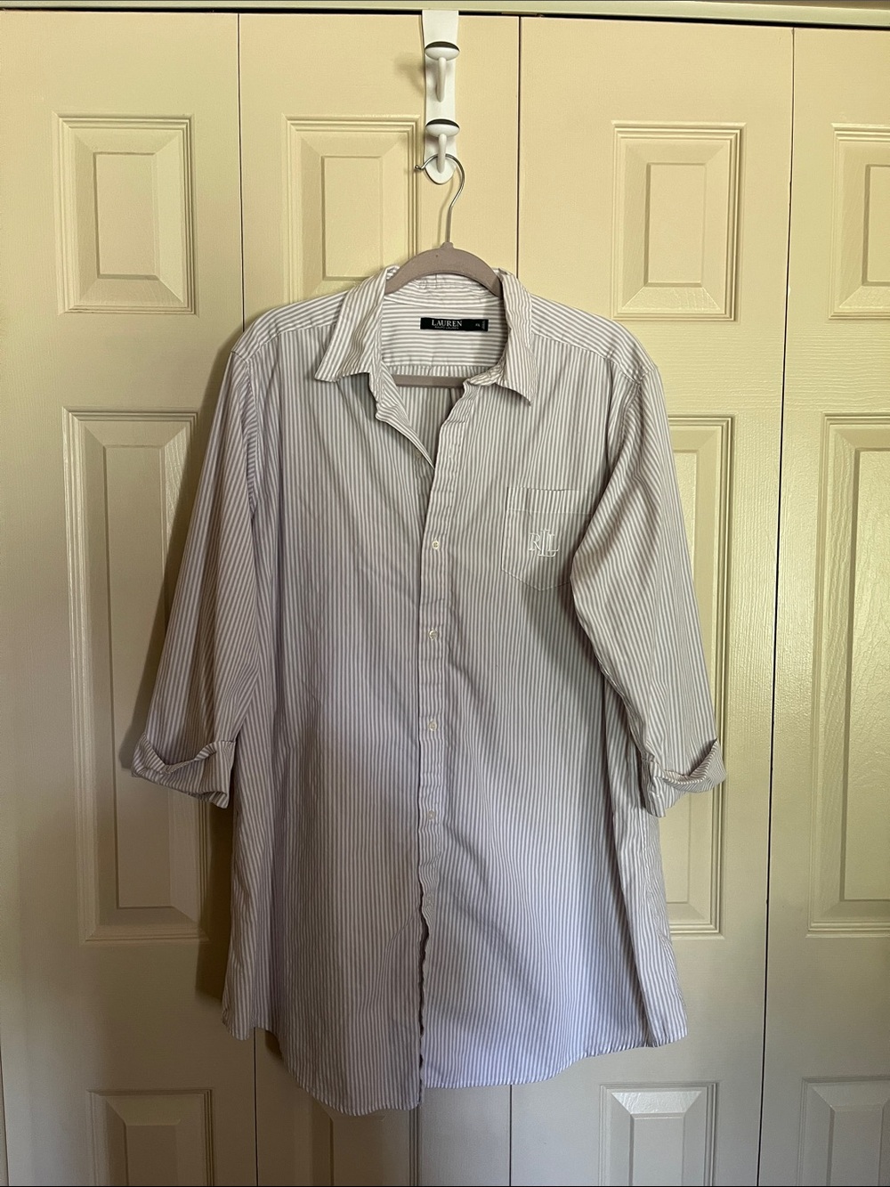 Ralph Lauren Women’s White and Light Blue stripe Button-Down Shirt/Sleep shirt